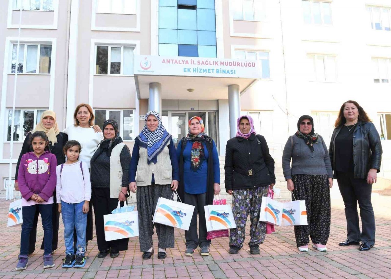 Konyaaltı’nda kadınlara kanser taraması hizmeti