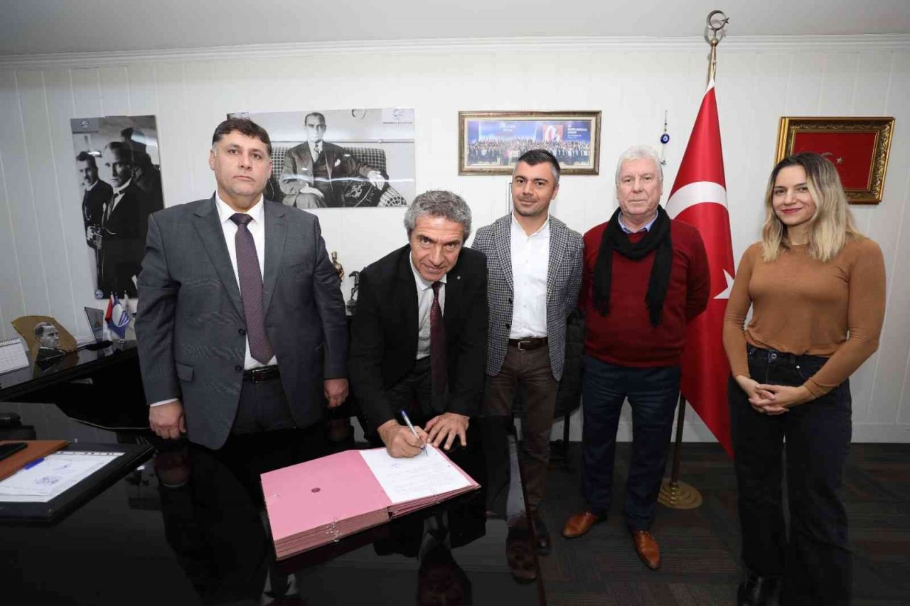 Menderes Belediyesinden doğayı koruma, çiftçilere destek projesi