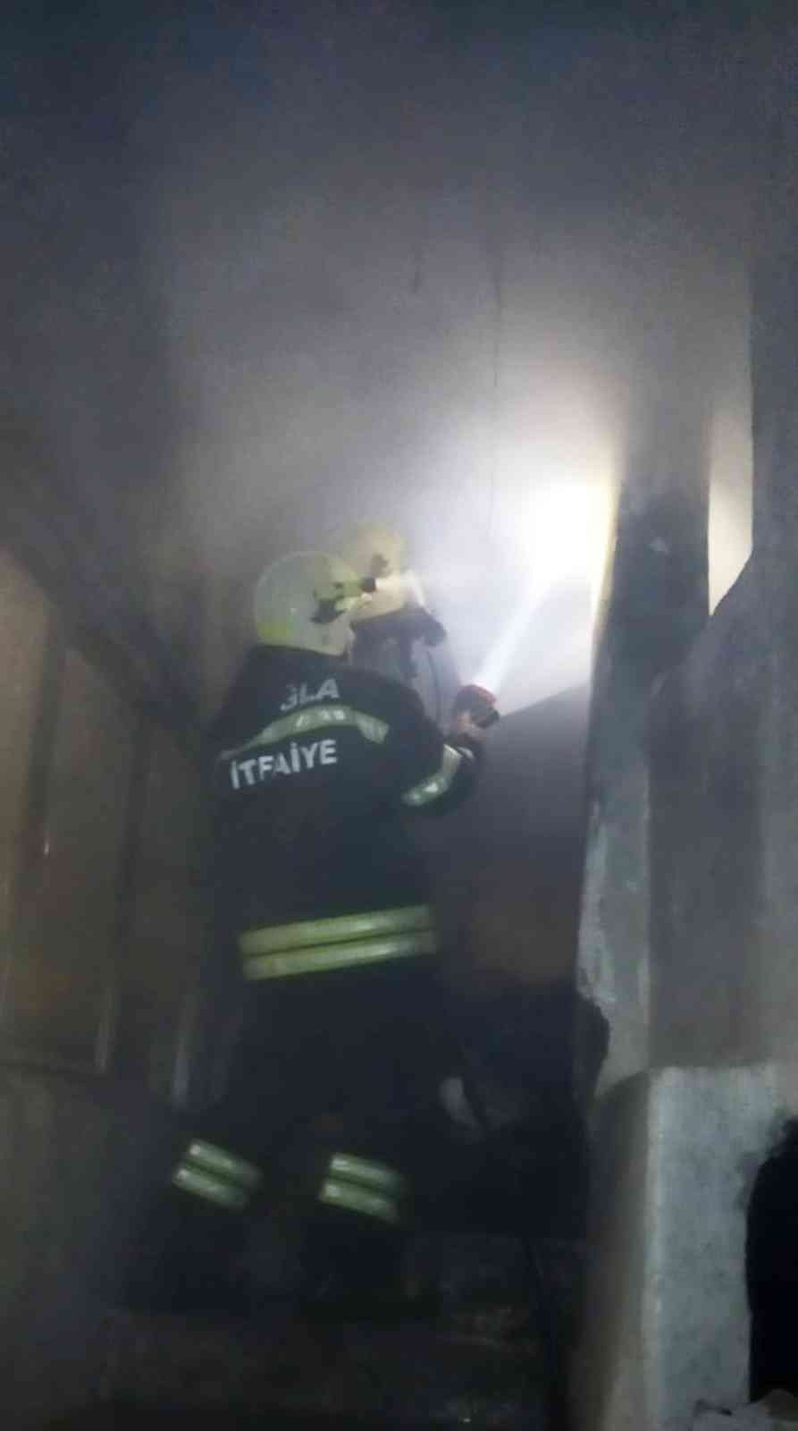 Fethiye’de ev yangını