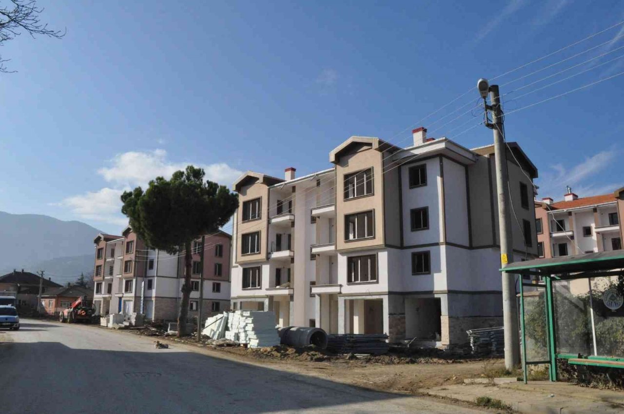 Taşkesti beldesinde yapılan TOKİ’lerde sona gelindi