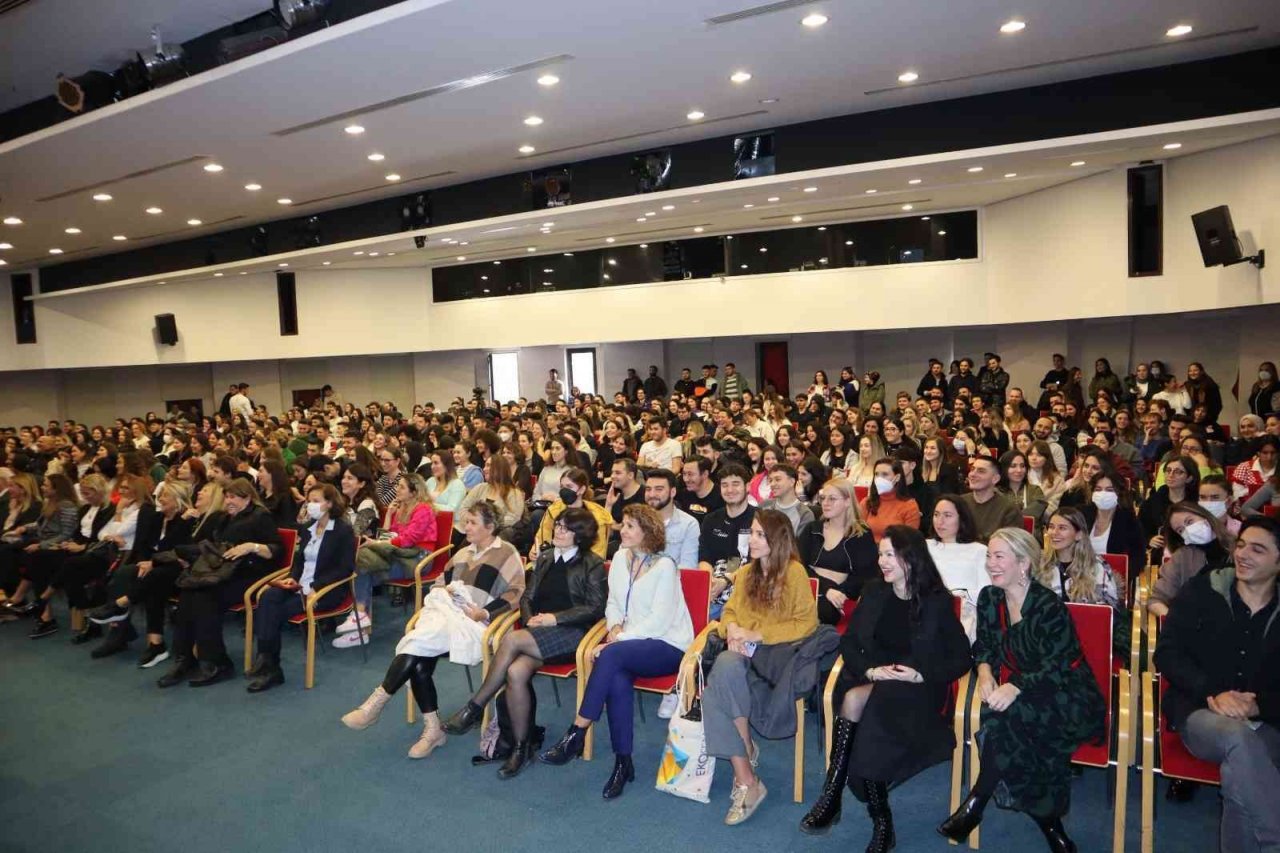 Saba Tümer ile ‘Kafayı Değiştir’ buluşması