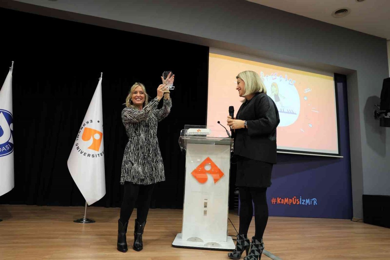 Saba Tümer ile ‘Kafayı Değiştir’ buluşması