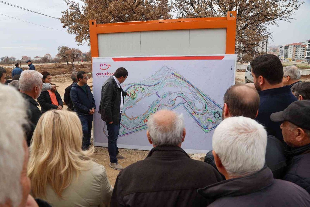 Uşak’a değer katacak projeler bir bir yükseliyor