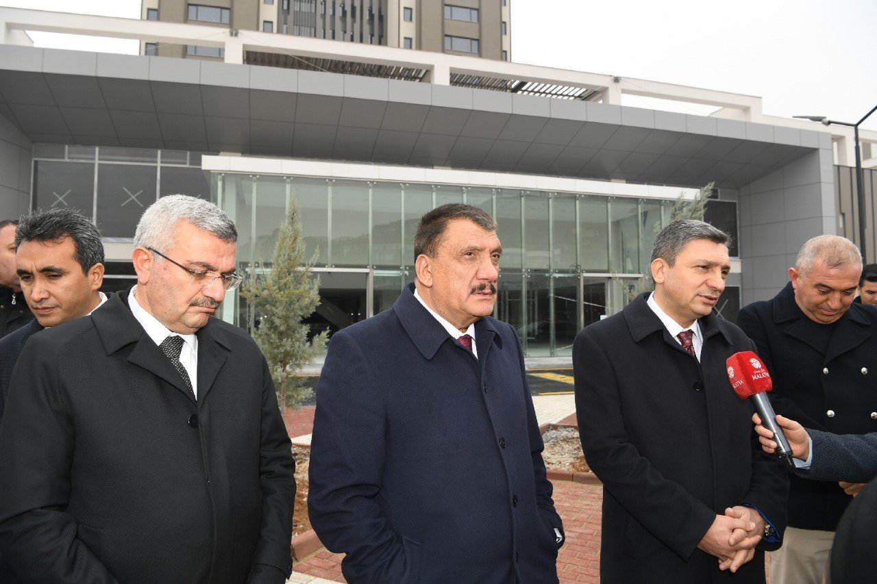 Malatya’nın yeni alış veriş merkezinde 800 kişiye istihdam