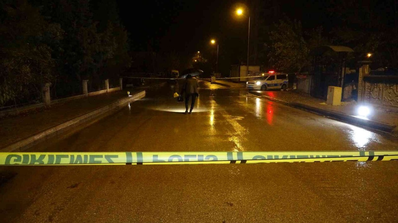 İçerisinde çocukların da bulunduğu ikamet kurşunlandı