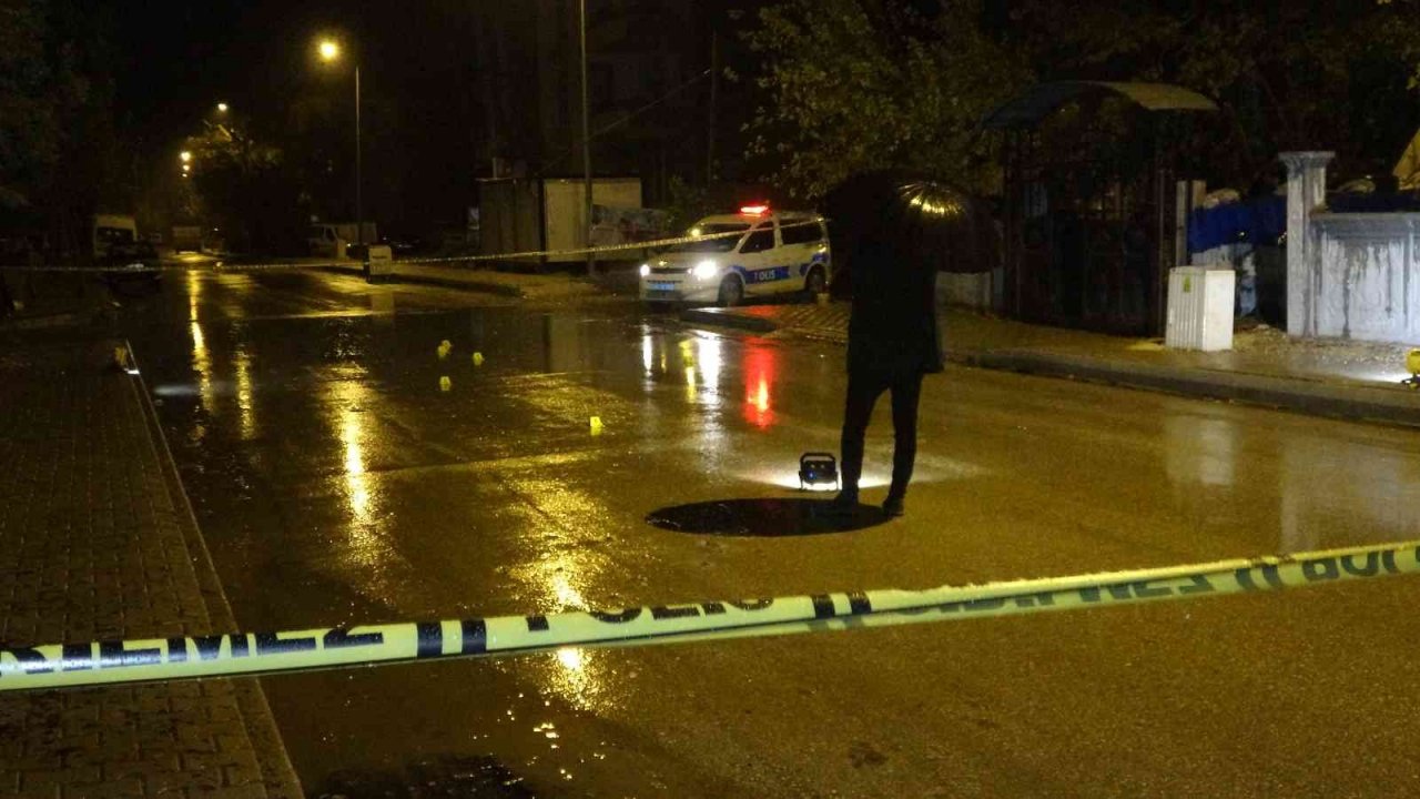 İçerisinde çocukların da bulunduğu ikamet kurşunlandı