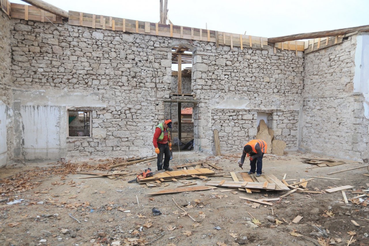 Belenardıç’ın ardından asırlık Kurtluca Camisi de turizme kazandırılıyor