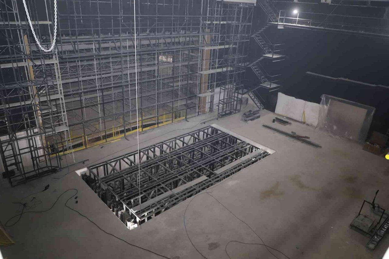 Şehitkamil sahnesi yapımında sona gelindi