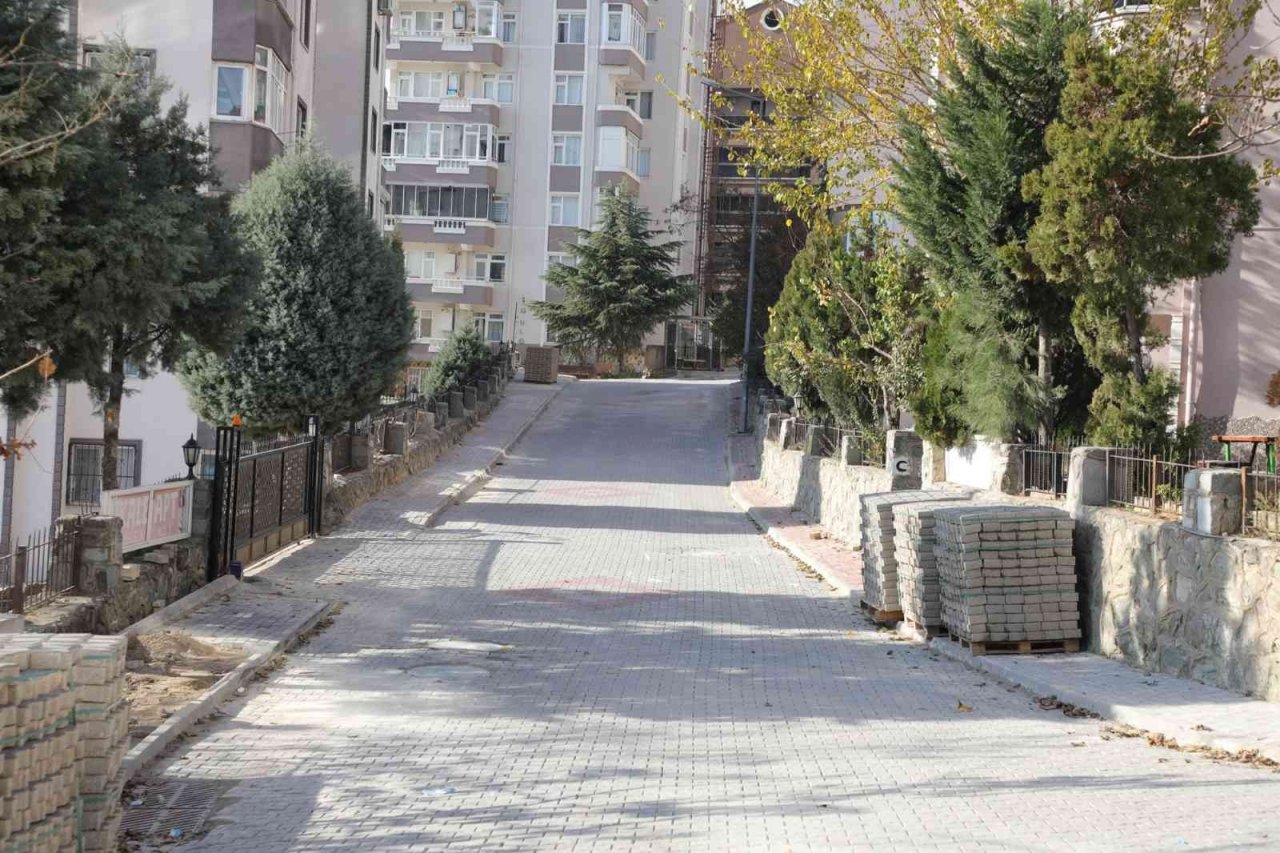 Gemlik’e 10 bin metrekare parke taşı