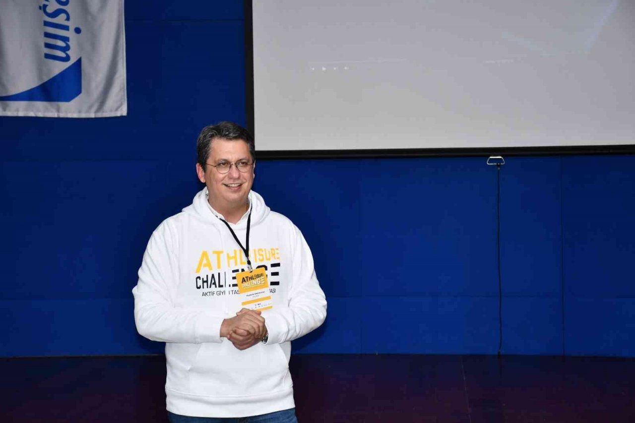 Geleceğin tasarımcı ve mühendislerinden Yeşim’e ziyaret