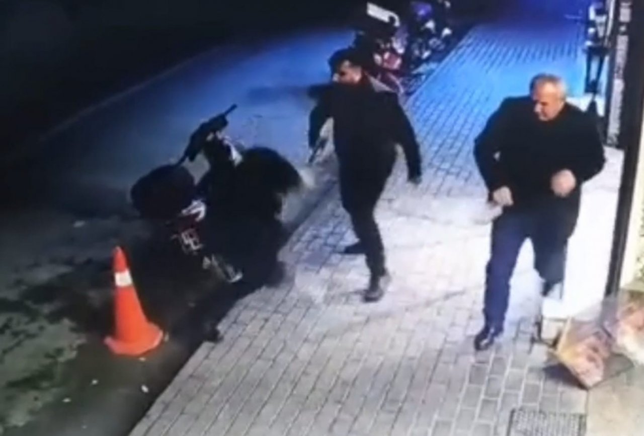 Kameraya yansıyan silahlı kavgada tutuklama