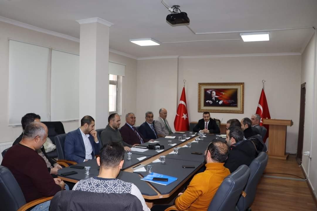 Emirdağ’da eğitimin verimliliğinin arttırılması masaya yatırıldı