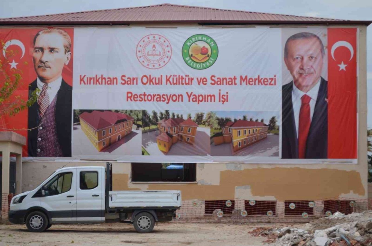 Yavuz: "Sarı okul, bilim sanat merkezi olarak hizmet verecek"