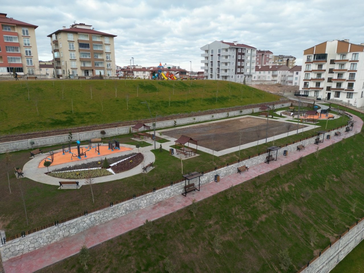 Cevher Dudayev Mahallesi’ne yeni park