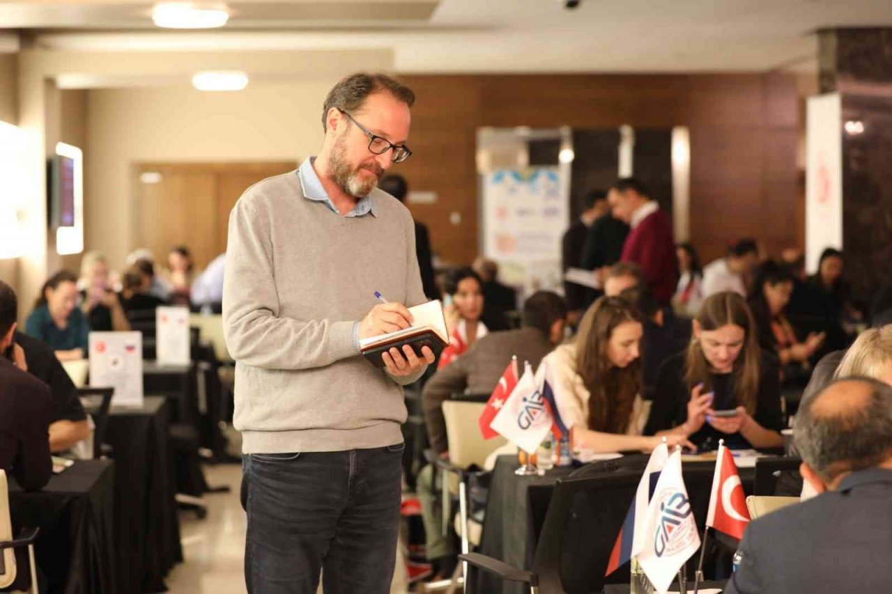 Rus firmalar Güneydoğulu ihracatçılar ile bir araya geldi