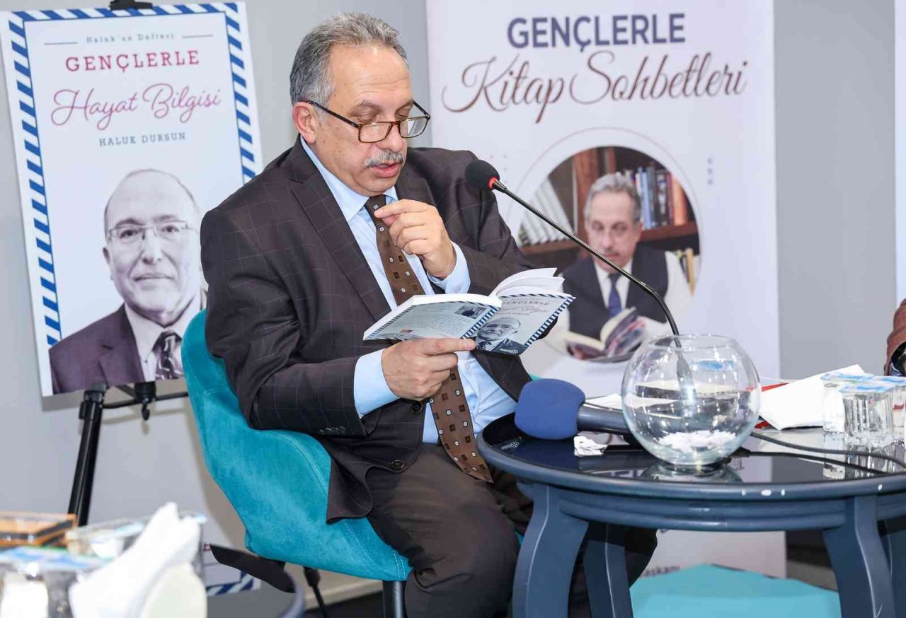 Gençlerle kitap sohbetlerinde 6 eser ele alındı