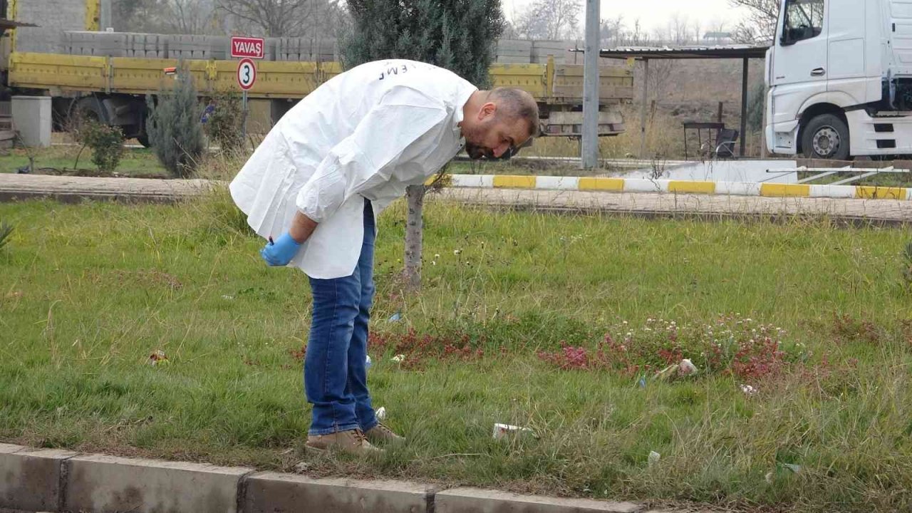 Adliye çıkışı takip edip yol üstünde taradılar