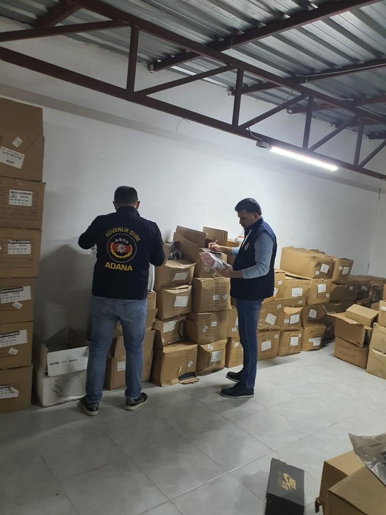 Piyasa değeri 7 milyon lira: 5 bin 203 adet taklit ayakkabı ele geçirildi