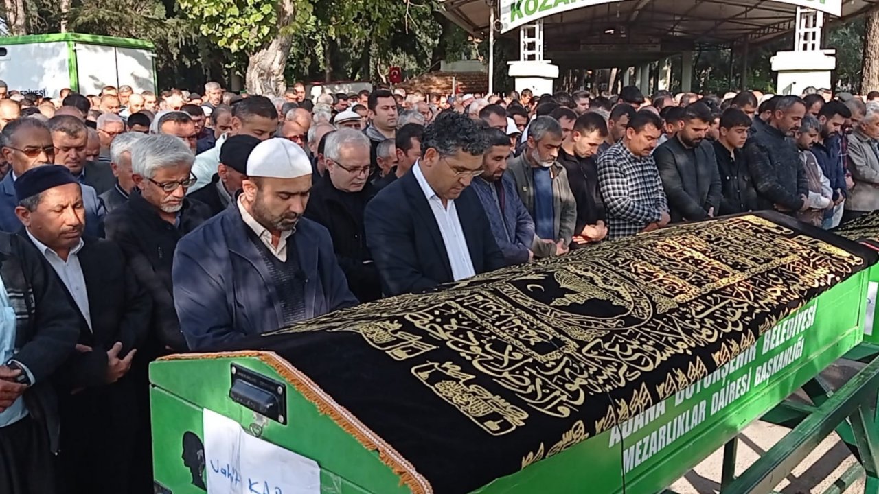 Silahlı saldırıda ölen 2 kardeş defnedildi