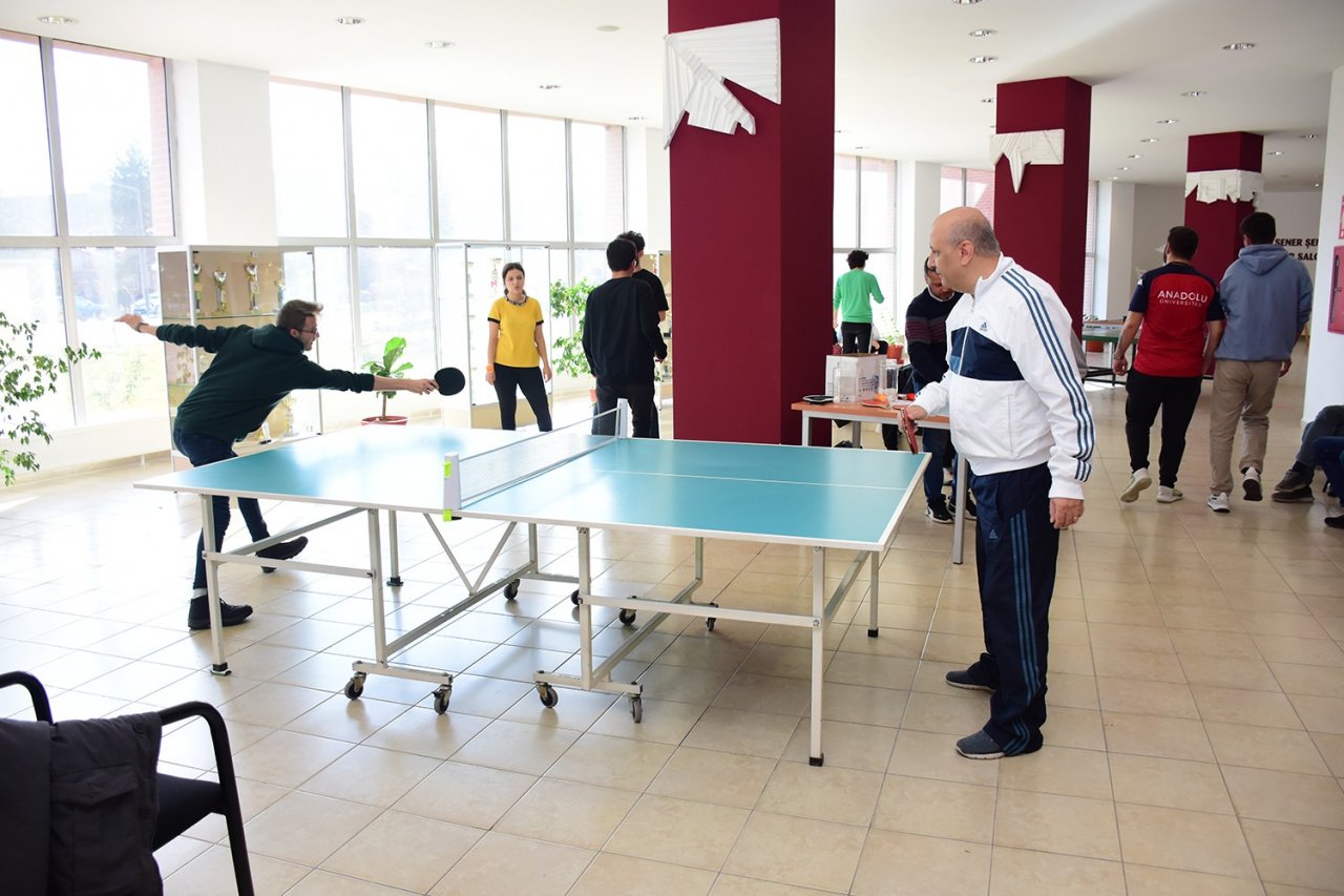 İBF’de masa tenisi turnuvası sona erdi