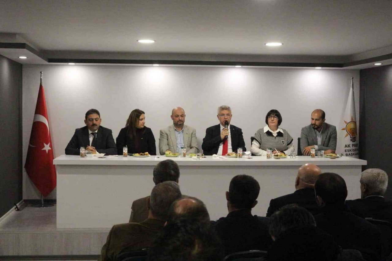 Cumhur İttifakı Odunpazarı teşkilâtları bir araya geldi