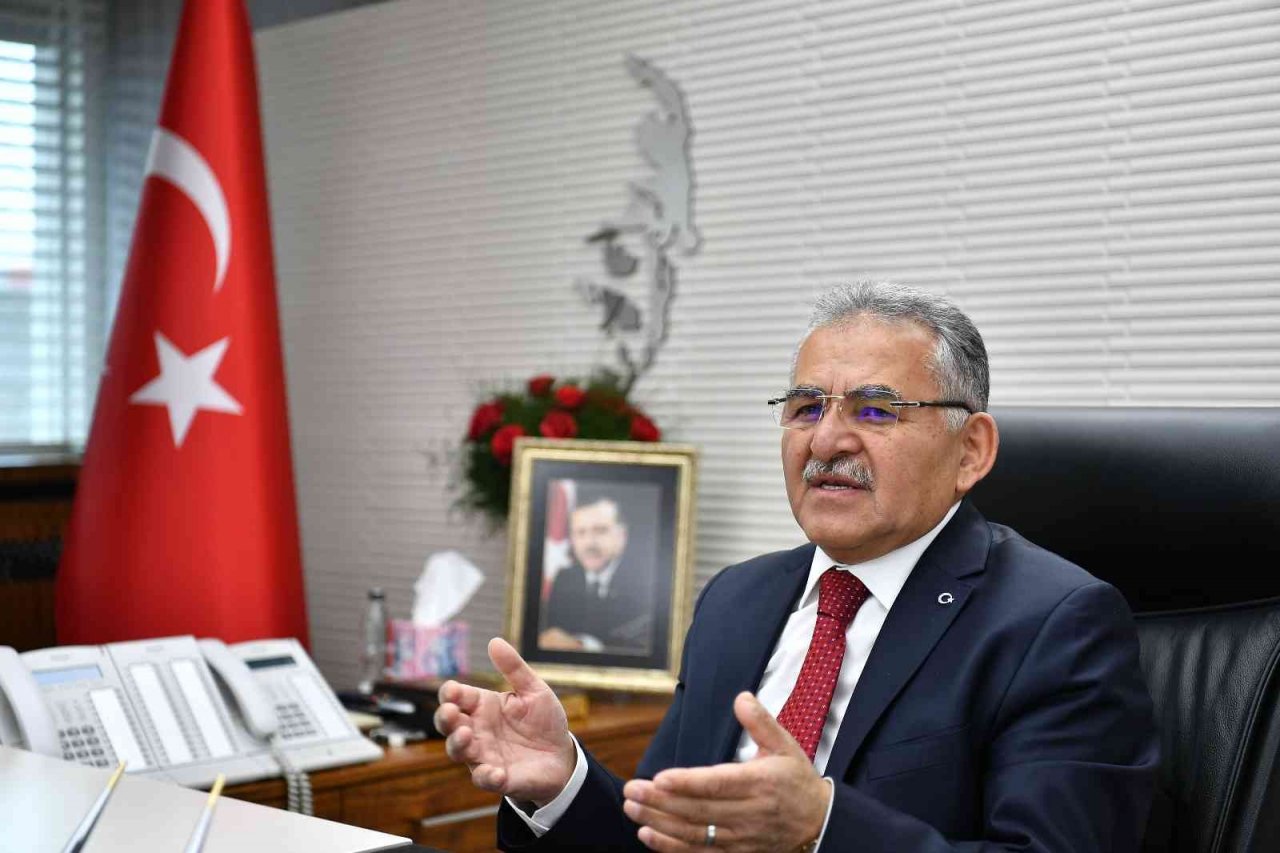 Başkan Büyükkılıç: "O kara günü unutmadık, unutmayacağız"