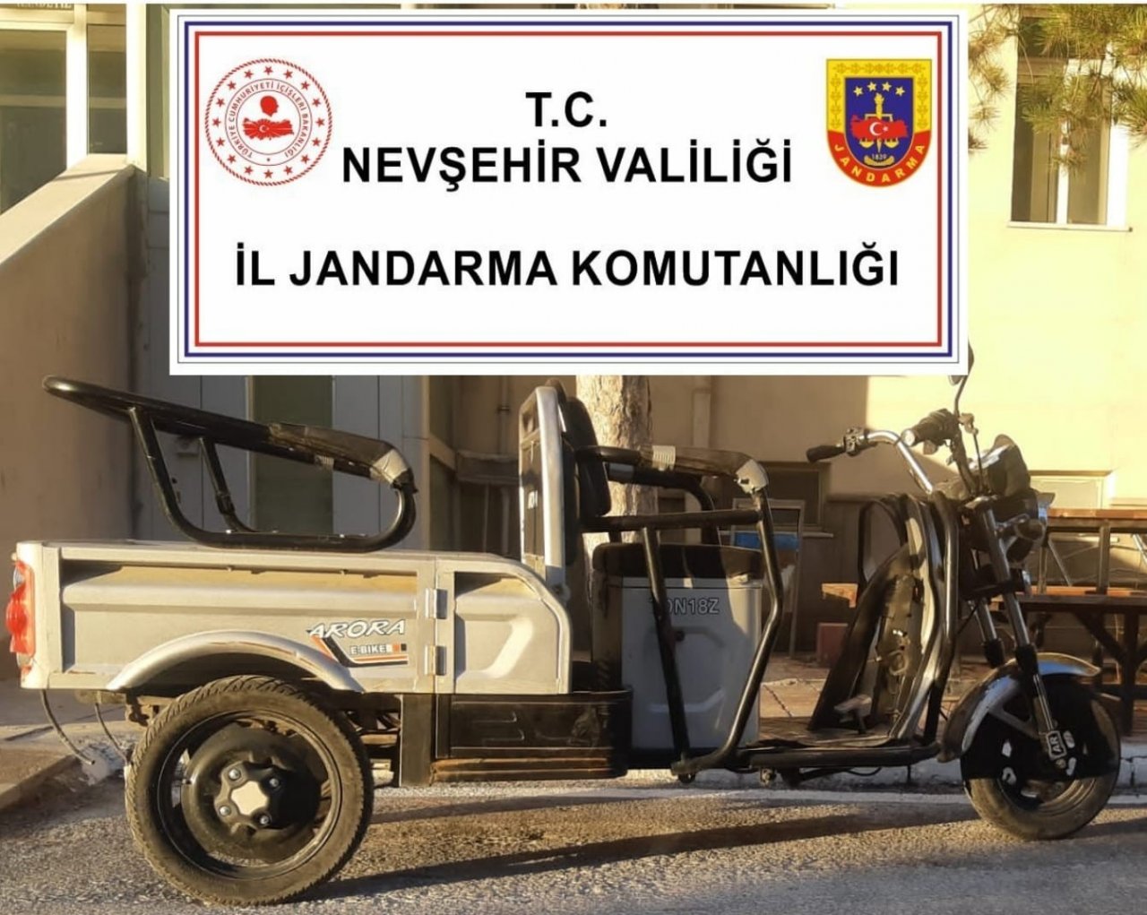 Buğday hırsızları jandarmadan kaçamadı