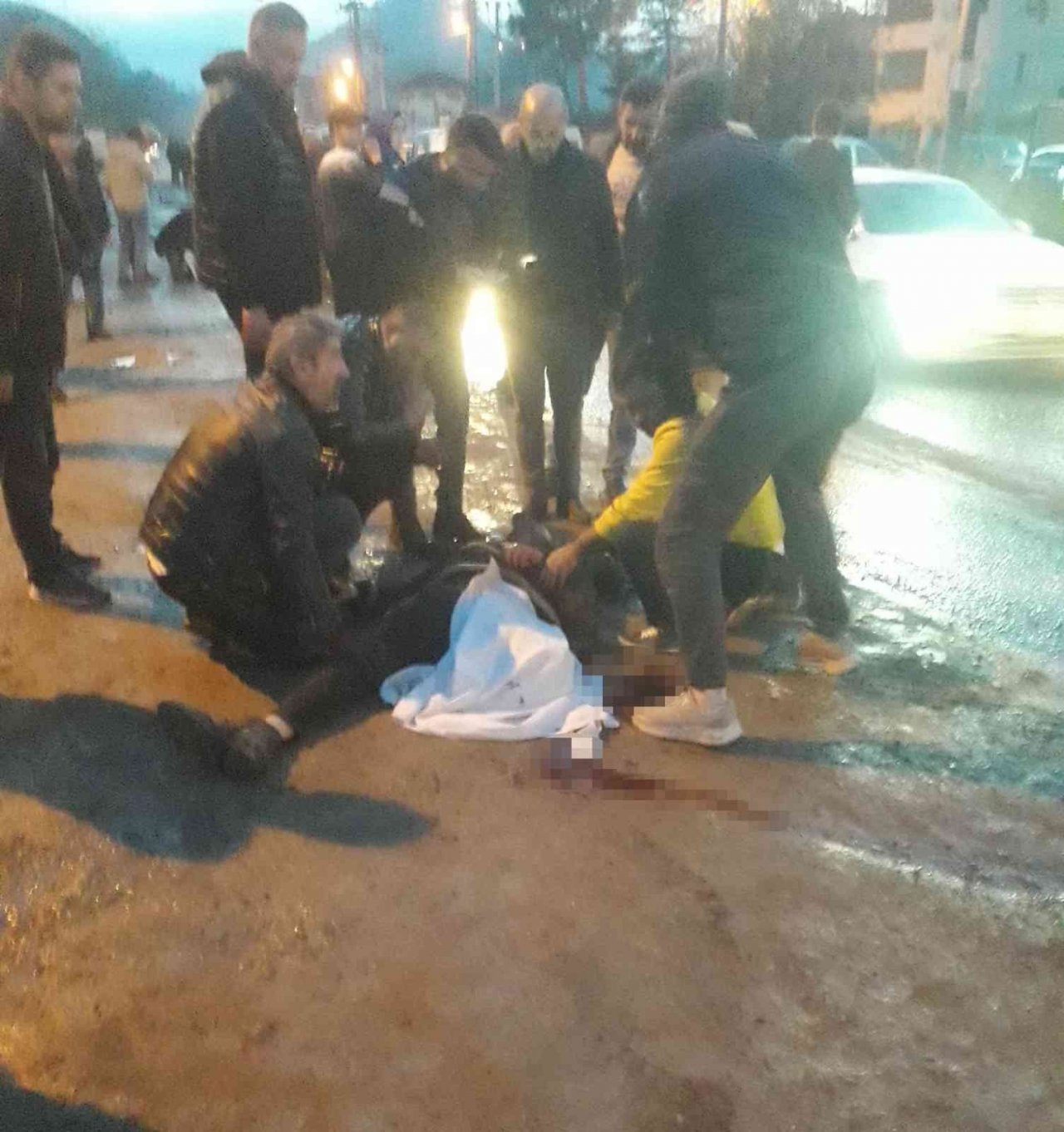 Ordu’da otomobil ile motosiklet kafa kafaya çarpıştı: 2 yaralı