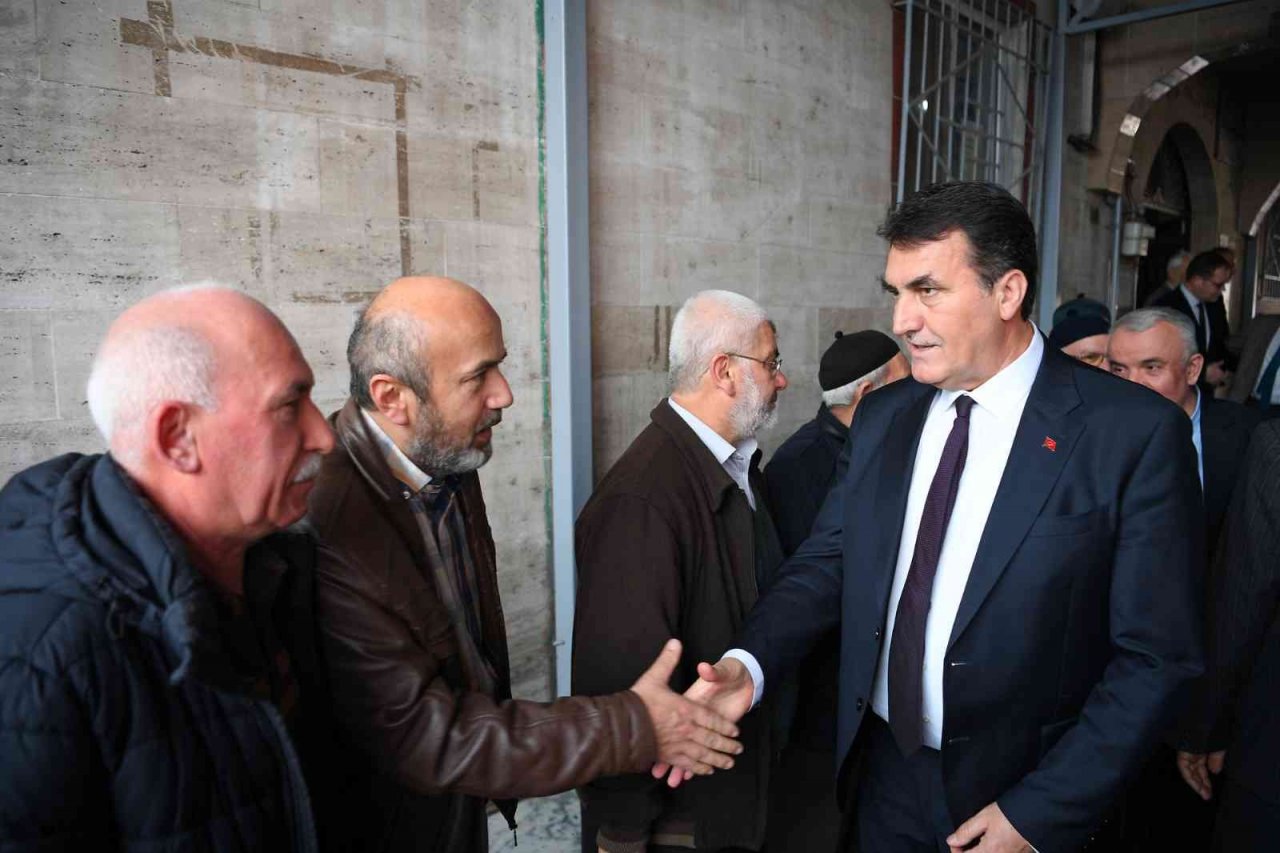 Çiftehavuzlar Mevlana Camii’ne Osmangazi hizmeti