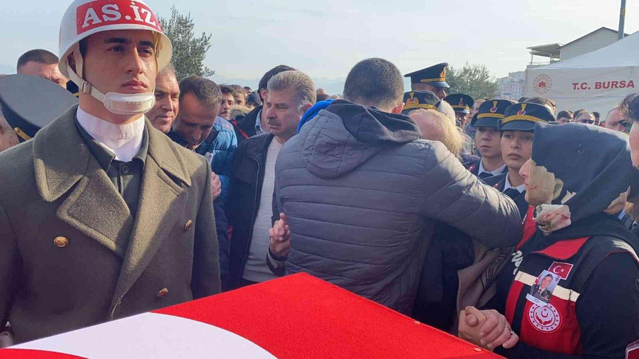 Şehit babası: "Bir Tunahan gider bin Tunahan gelir"