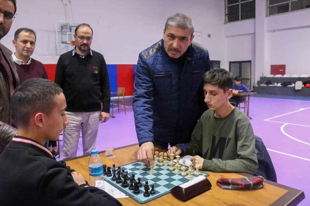 Sivas’ta satranç yıldızlar il birinciliği turnuvası düzenlendi