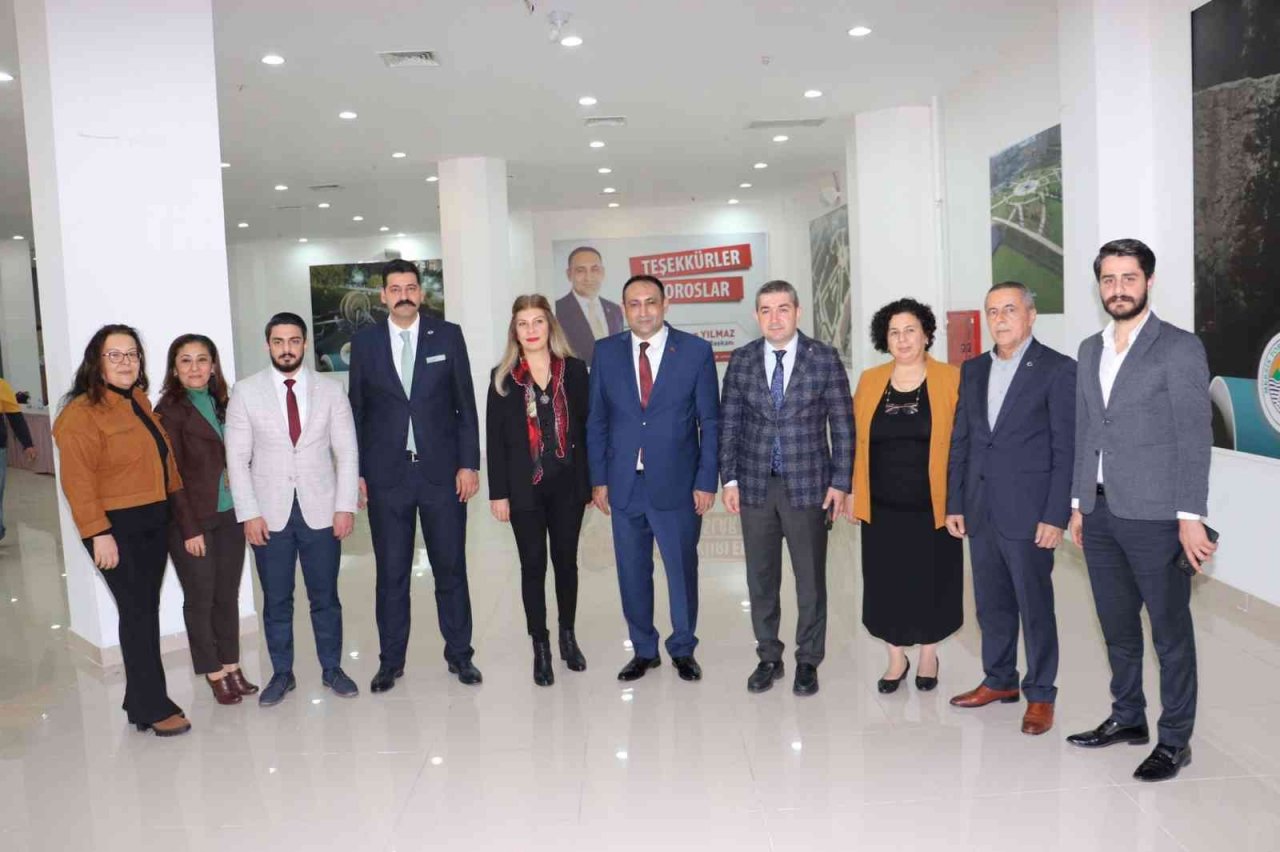 Yılmaz, tüm Mersinlileri pazar günkü mitinge davet etti