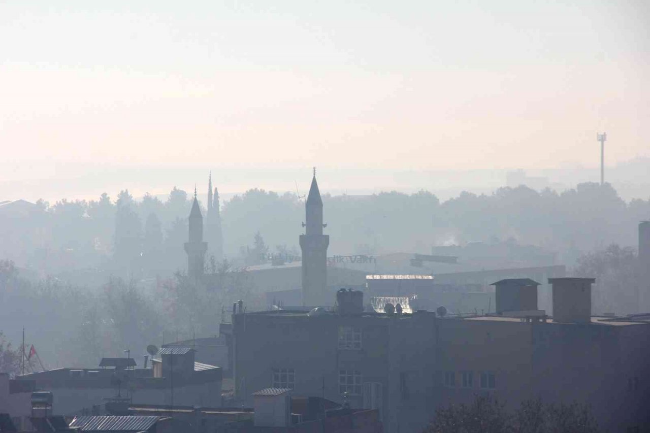 Adıyaman’a sis çöktü