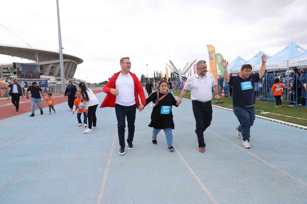 Başakşehir’de gönül köprüleri kuruluyor