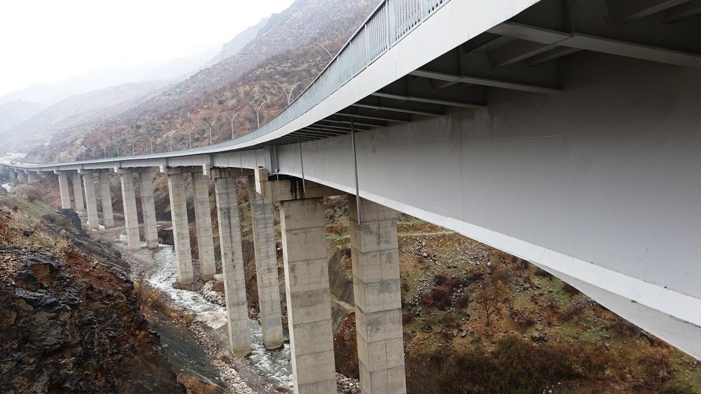 Mühendislik harikası ‘Bitlis Çayı Viyadüğü’ açılış için gün sayıyor