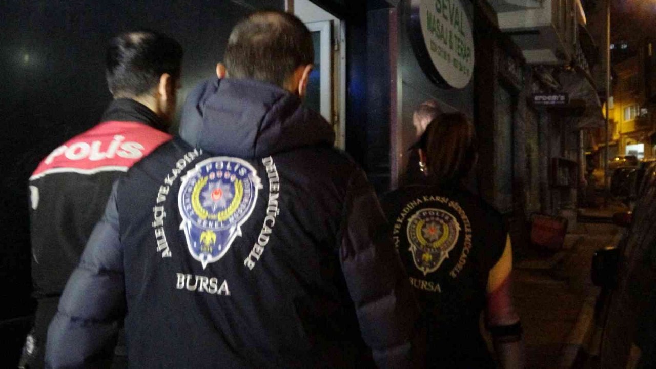 Bursa’da masaj salonlarına denetim yapıldı