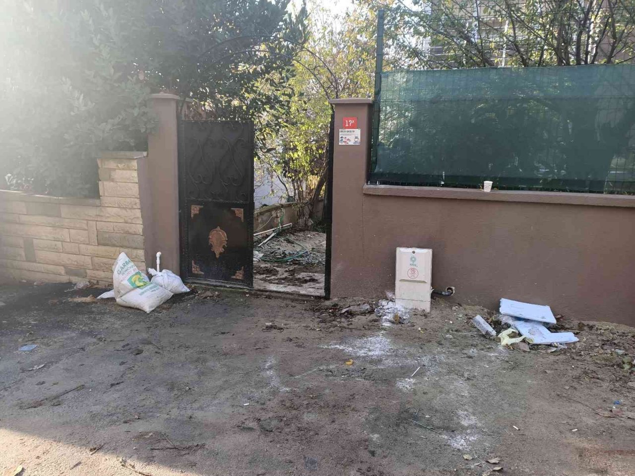 Büyükçekmece’de doğalgaz sızıntısı paniğe neden oldu