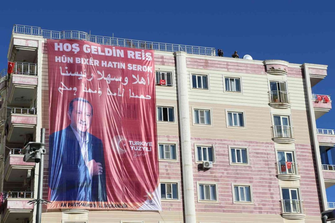 Cumhurbaşkanı Erdoğan, Mardin AK Parti İl Başkanlığı binasını hizmete açtı