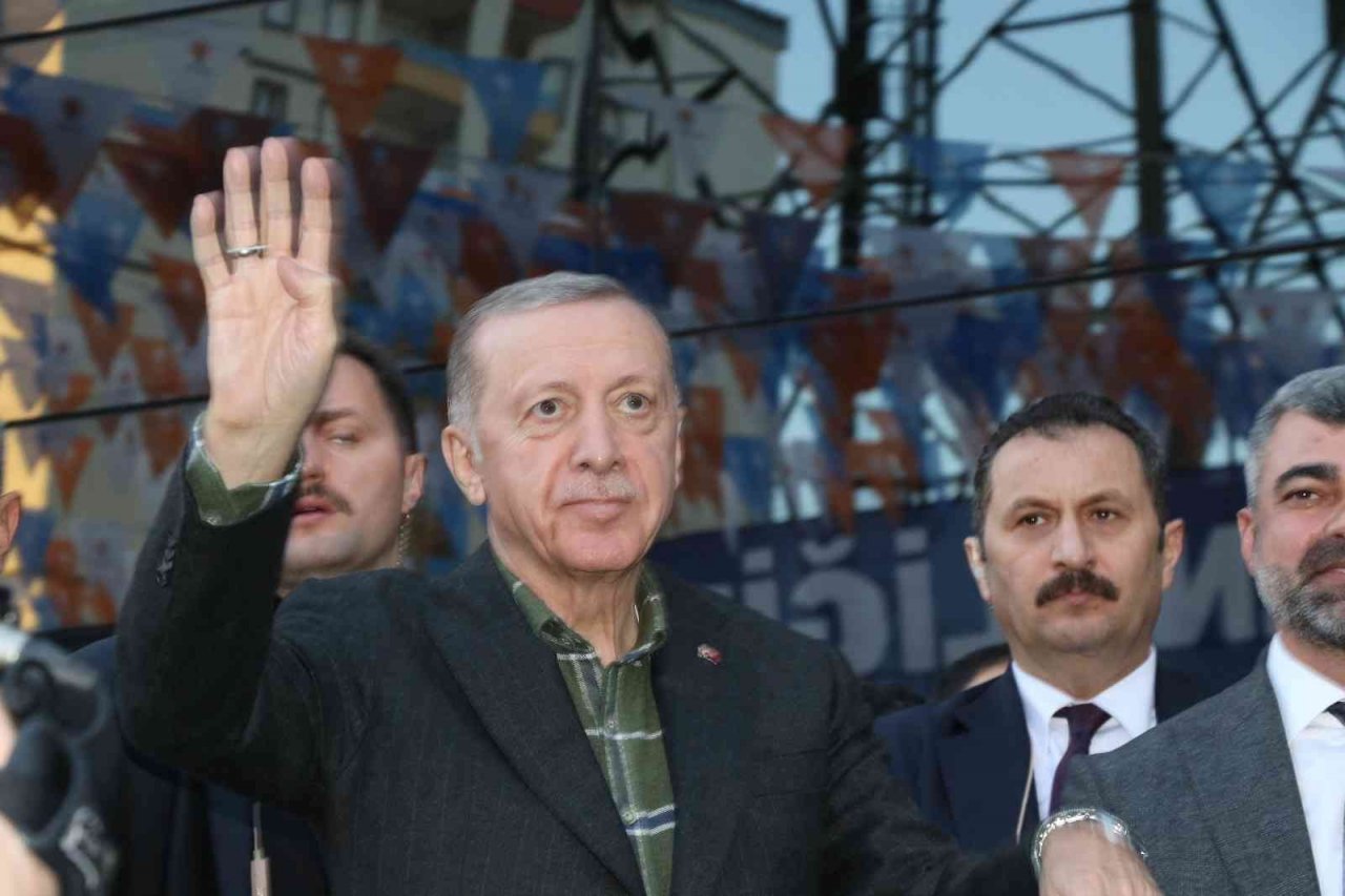 Cumhurbaşkanı Erdoğan, Mardin AK Parti İl Başkanlığı binasını hizmete açtı