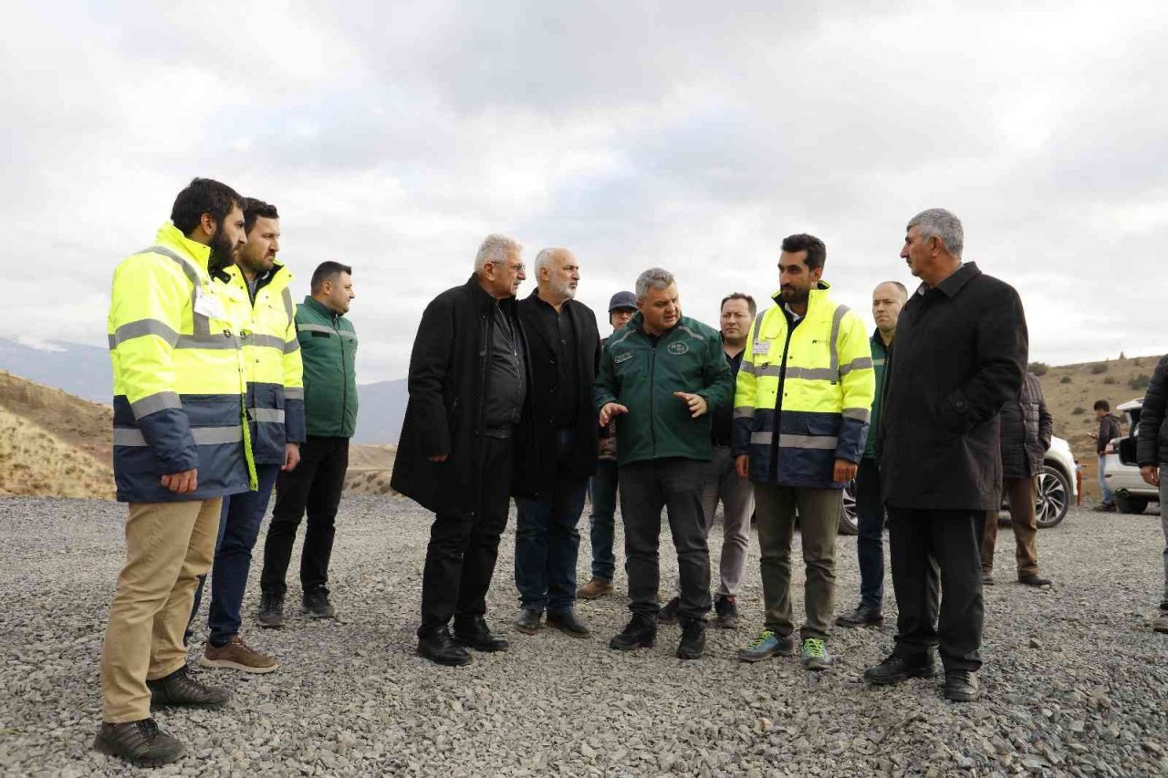 Şenkaya Sarıyar ve Oltu Şendurak Barajlarında su tutma işlemi gerçekleştirildi