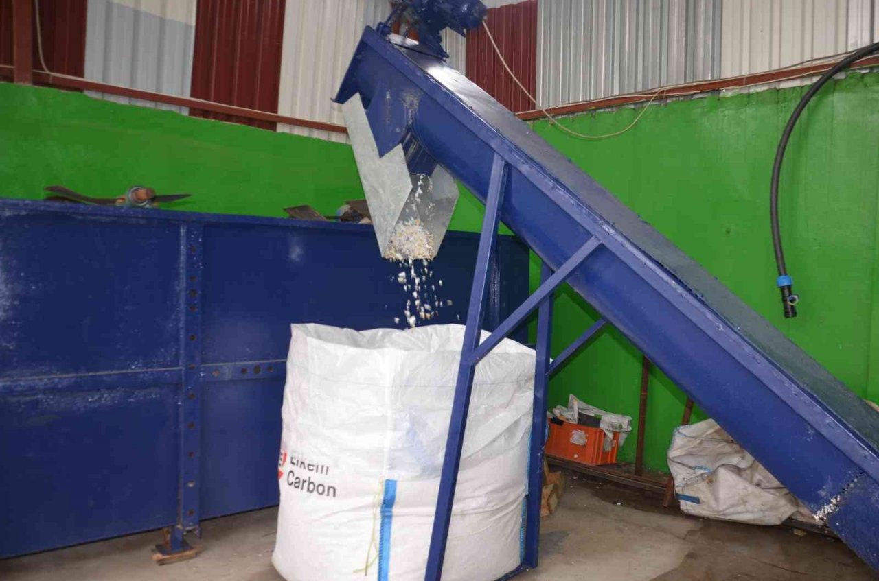 Hatay’da 7 kadın bir araya gelip geri dönüşüm tesisi kurdu