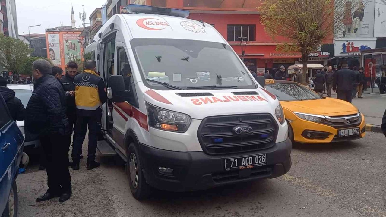 Alacak verecek meselesi kanlı bitti: 1 yaralı