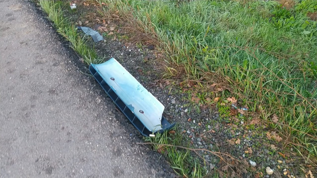 Zeytin işçilerini taşıyan minibüse tır çarptı; 2’si ağır 8 yaralı