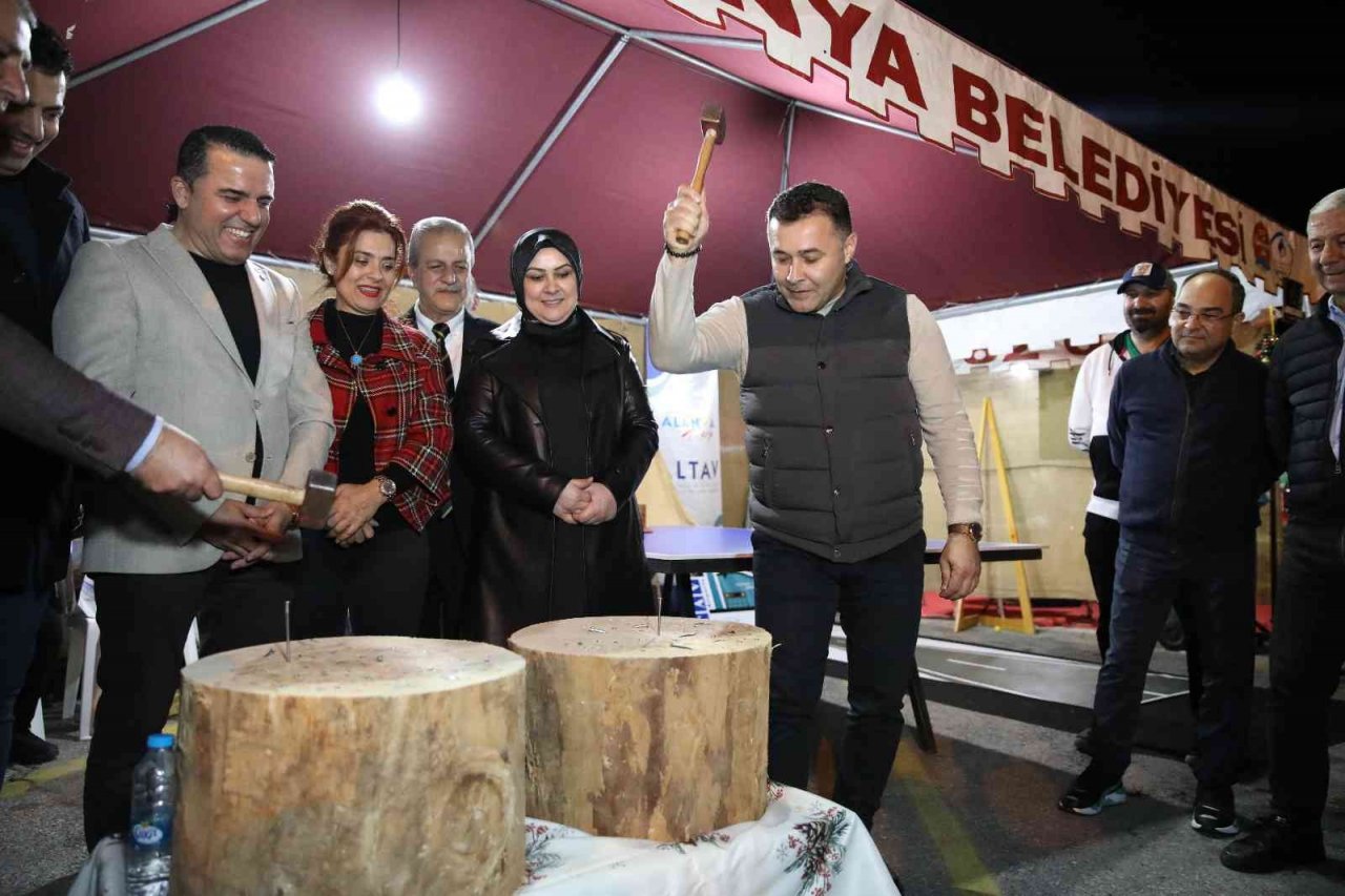 12. Alanya Uluslararası Yeni Yıl Pazarı rekor katılım ile gerçekleştirildi