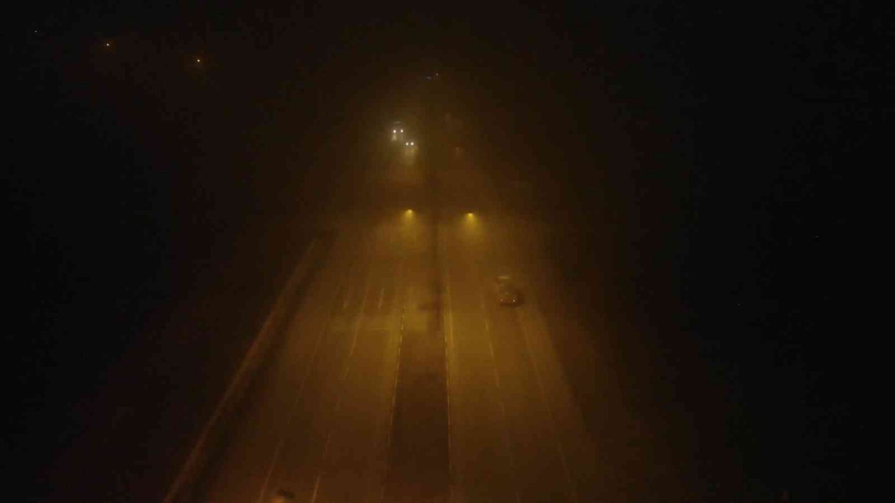 43 ilin geçiş güzergahında sis etkili oldu: Sürücüler zor anlar yaşadı