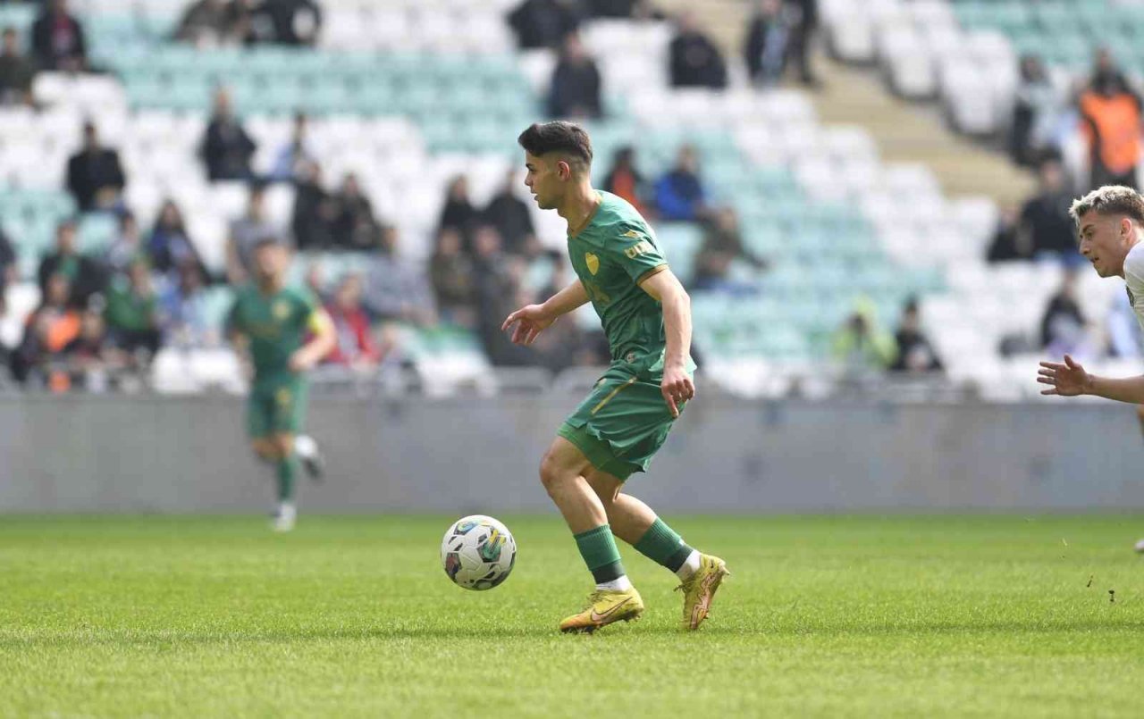 TFF 2. Lig: Bursaspor: 1 - Nazilli Belediyespor: 0