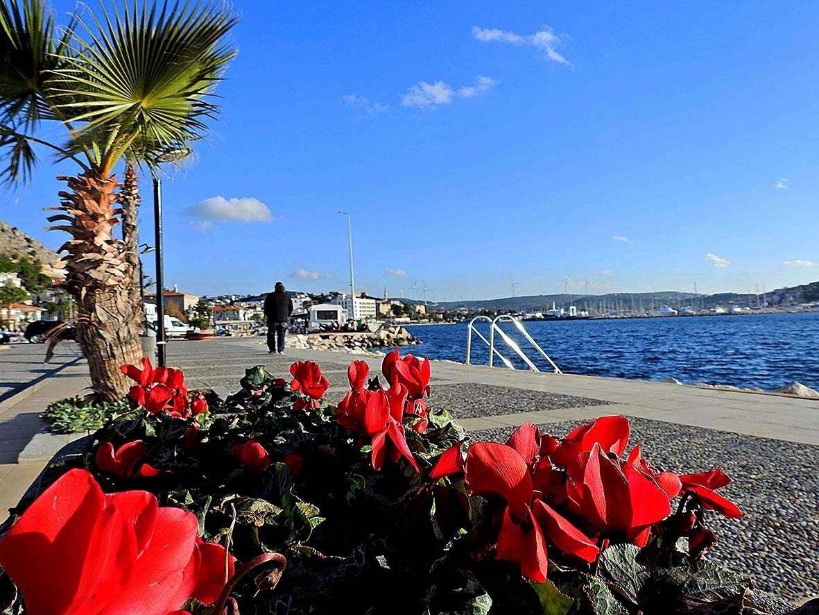 Çeşme, dopdolu bir yılbaşına hazırlanıyor