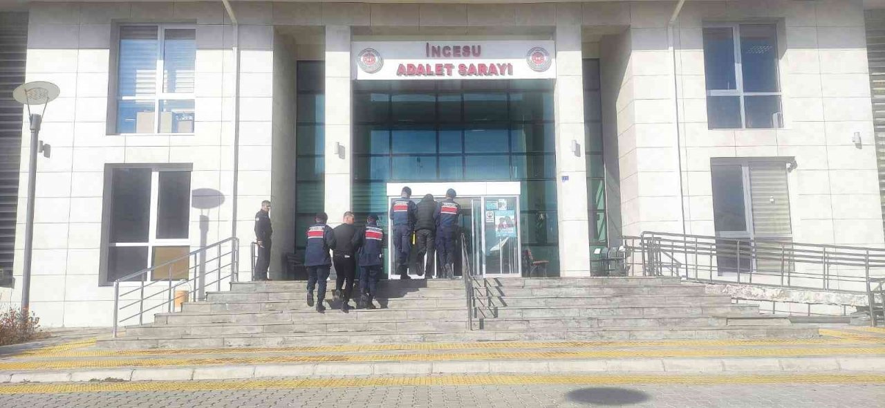 Kayseri’de oto hırsızı 2 şahıs yakalandı