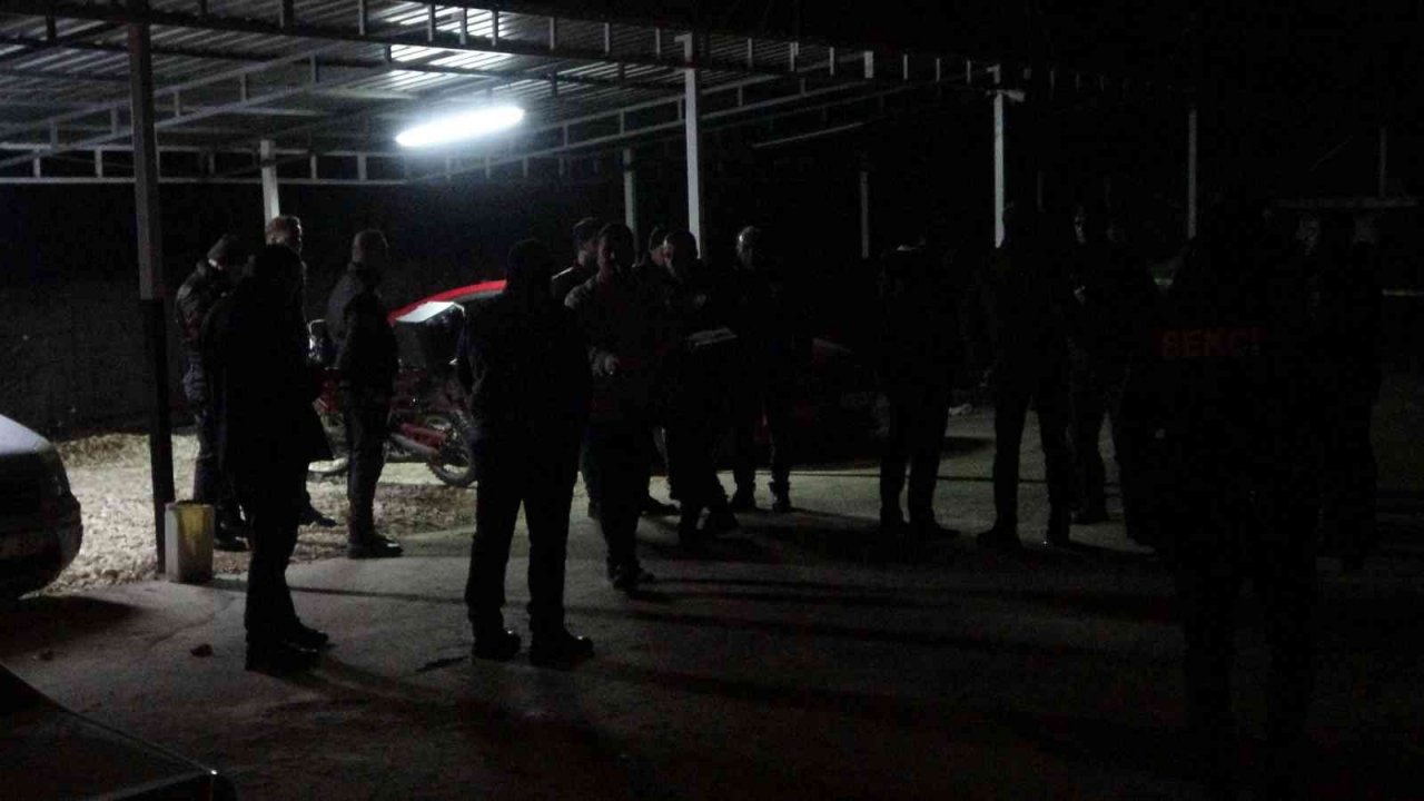 Alacak verecek meselesinde otoparkta kurşunlar havada uçuştu: 1 yaralı