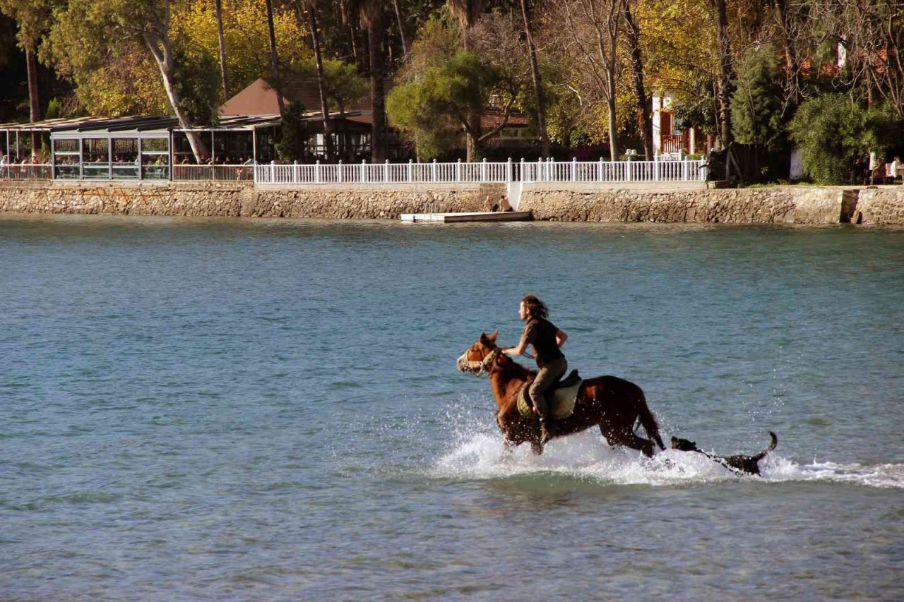 ’Sakin Kent’te adım atacak yer kalmadı